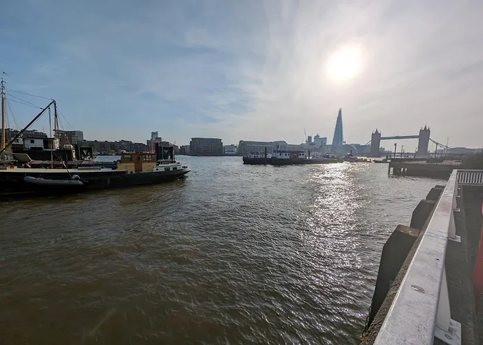 Tobacco Docks & St Katherine\'S Rooms